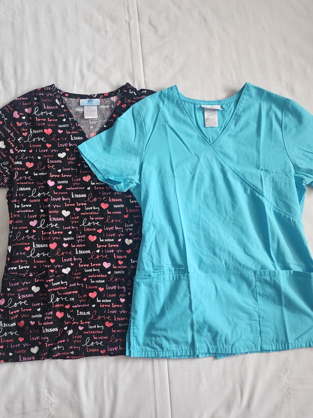 SB Scrub Top Womens XS Lot of 2 Blue Solid Black Red Heart Pattern
